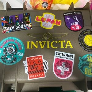 Invicta Gift Set. Includes flashlight, bracelets, speaker.